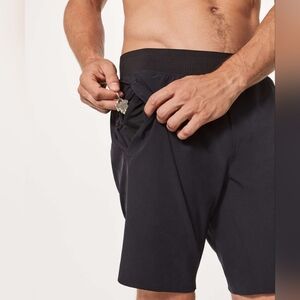 Lululemon In Mind Short 9"Black
